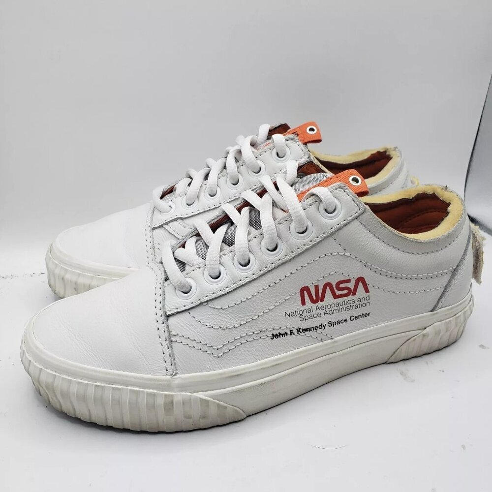 Vans Old Skool‎ x NASA Space Voyager VN0A38G1UP9 size women’s 5.5 Brand New